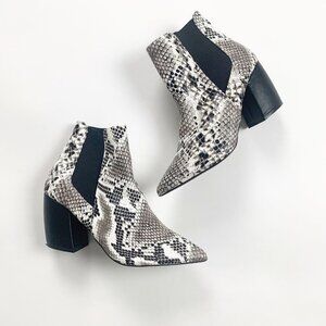 Lulus Womens Ankle Booties Black Size 6.5 Snakeskin Pointed Block Heels